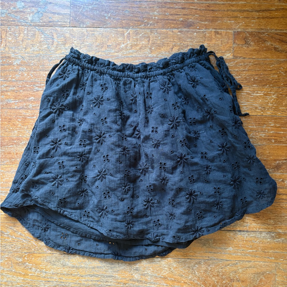 Aerie Black Mini Skirt with Textured Fabric